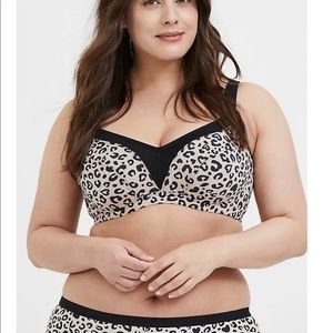 TORRID leopard sports bra